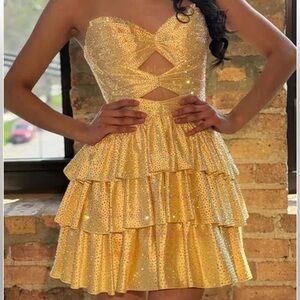 Gold Strapless Tiered Dress size xs